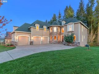 1124 35th Ave, Camas, WA 98607-8643