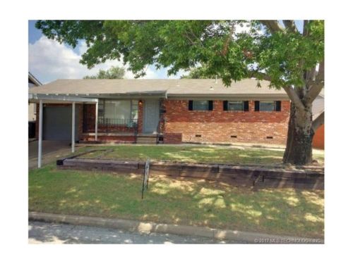 7423 30th St, Tulsa, OK 74129-6433