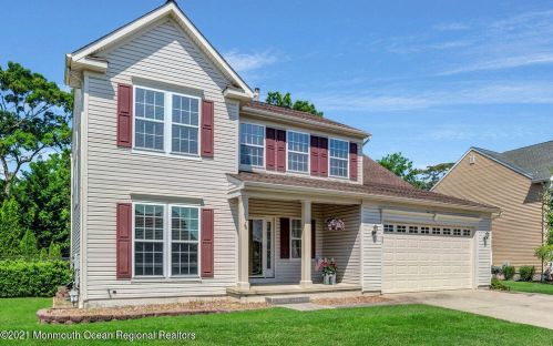 66 Timberline Rd, Berkeley Township, NJ 08721-2171