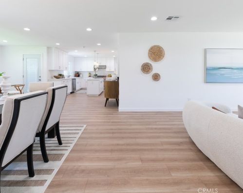 2363 Robinhood Pl, Orange CA  92867-1850 exterior