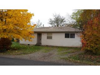 265 Branton St, Sutherlin, OR 97479-9435