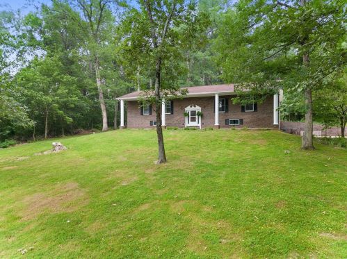 152 White Oak Estates Dr, Old Alexandria, MO 63379-3143