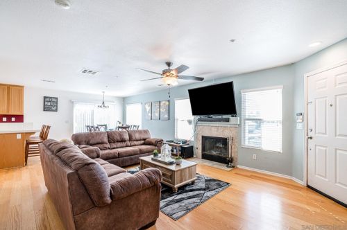 129 Noakes St, El Cajon, CA 92019-1540
