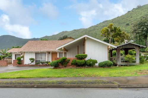 1015 Wainiha St, Honolulu HI  96825-2725 exterior