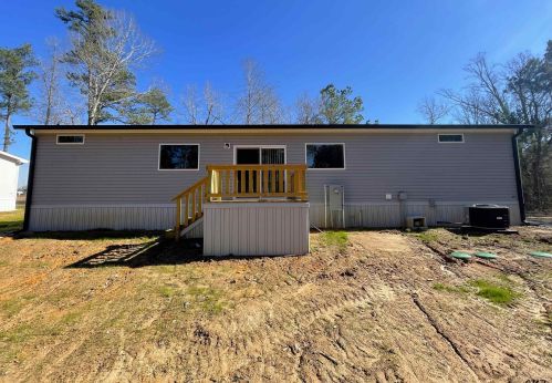 2462 Blocker Rd, Marshall TX 75672-3720 exterior