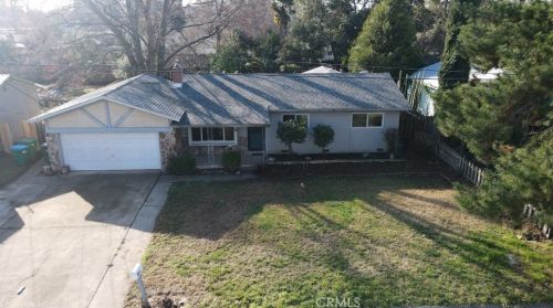 1067 La Mesa Dr, Chico, CA 95973-1022