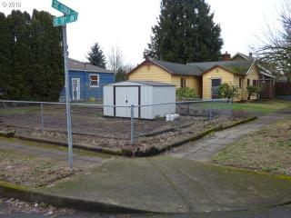 5032 Cora St, Portland, OR 97206-3904