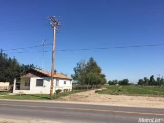 6407 Clayton Rd, Turlock, CA 95380-9354