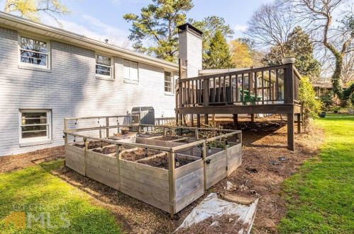 436 Concord Rd, Smyrna GA  30082-3225 exterior