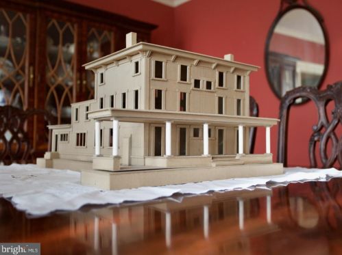 310 Warwick Rd, Haddonfield NJ 08033-3828 exterior