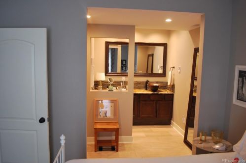 6674 Kellerman Way, Aurora CO 80016-6199 exterior