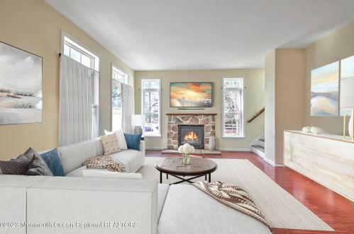 26 Mccurdy Ln, Jackson Twp, NJ 08527-1649