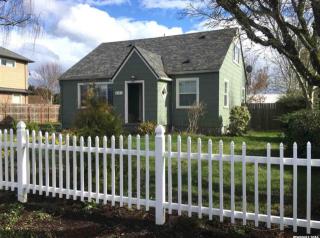 8040 Wheatland Rd, Salem OR  97303-3465 exterior