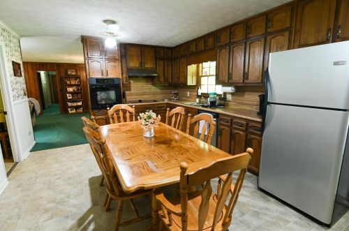 1848 Christian Cir, Conyers GA  30013-3022 exterior