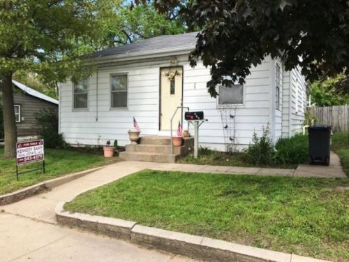 539 Schrader Ave, Havana, IL 62644-1051