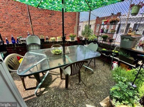 812 Mckean St, Philadelphia PA  19148-2342 exterior