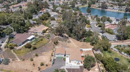 29885 Camino Del Sol Dr, Temecula CA  92592-2114 exterior