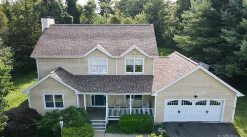 48 Red Glen Rd, Middletown, CT 06457-4975