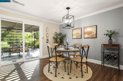 2140 Deerwood Dr, Pacheco, CA 94553-4805