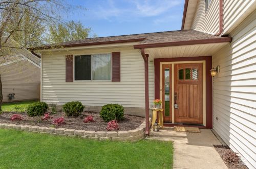 237 Aspen Dr, Lemont, IL 60440-1949