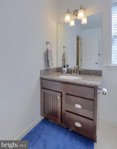 1518 Sunset Ave, Lancaster PA  17601-4328 exterior