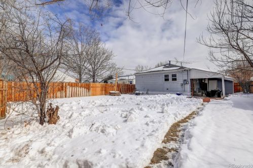 3265 Marion St, Englewood CO 80113-3951 exterior