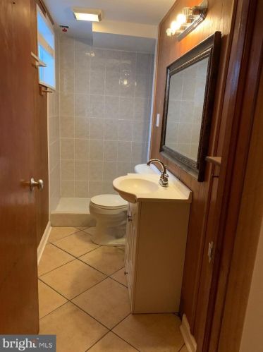 10607 Cavalier Dr, Silver Spring MD 20901-1628 exterior