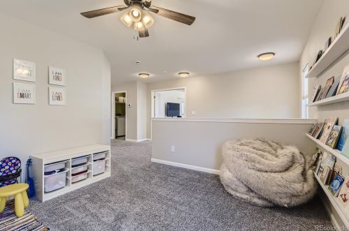 24561 Ontario Dr, Aurora CO 80016-6072 exterior