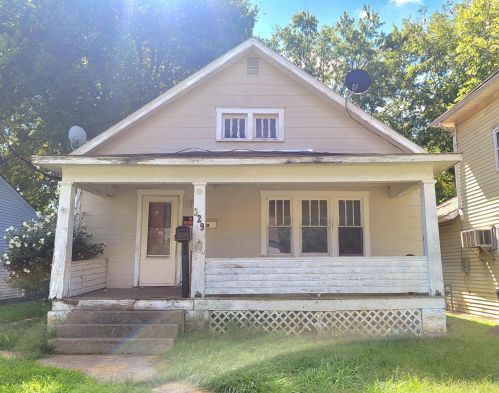 329 Fair St, Springfield, OH 45506-2123