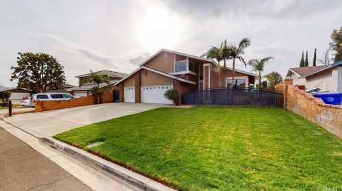 5981 Campero Dr, Riverside, CA 92509-7069