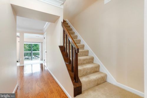7219 Jillspring Ct, Springfield VA  22152-3608 exterior