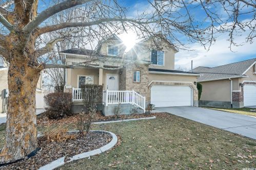 794 Sunrise View Dr, Draper, UT 84020-8244