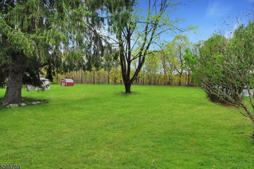 326 Willow Grove St, Hackettstown NJ  07840-1735 exterior