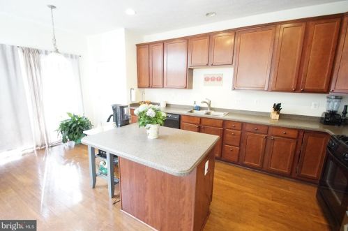 4703 Thistle Hill Dr, Aberdeen MD  21001-2651 exterior
