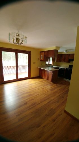 5 Reverend Parker Rd, Londonderry, NH 03053-2608