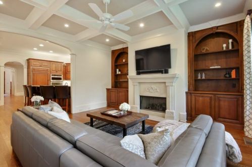 34 High Top Cir, Atlanta GA  30328-5934 exterior