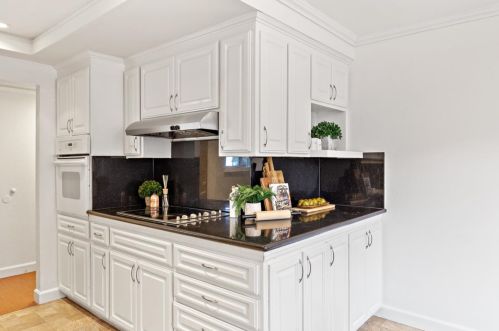 1742 Crater Lk Ave, Milpitas CA 95035-6669 exterior