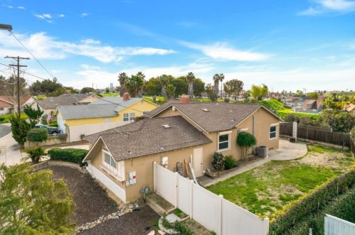 218 Dolo St, San Diego, CA 92114-4600