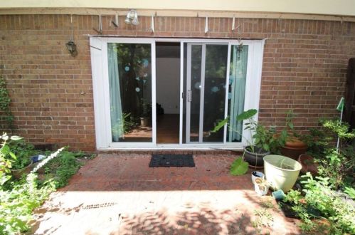 2552 Bradford Sq, Atlanta GA  30345-1339 exterior