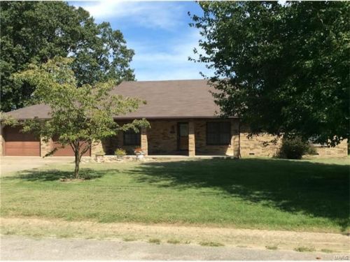 1908 Cypress Dr, Lebanon, MO 65536-4293