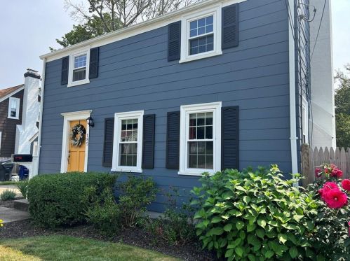 180 Audubon Rd, Warwick, RI 02888-4406