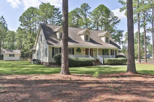 118 Country Club Dr, Rockingham, NC 28379-9400