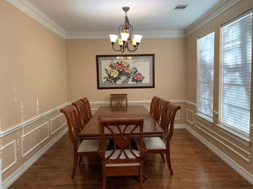 18008 Creek Vista Ct, Dallas, TX 75252-5622