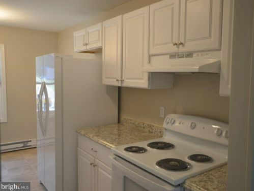 643 Boundary Ave, Hanover PA 17331-3906 exterior