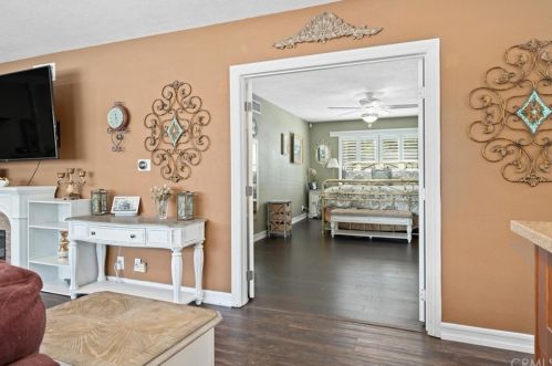 2321 Daventry Rd, Riverside CA  92506-1531 exterior