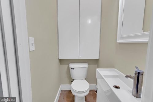 1525 12 St, Philadelphia PA 19147-4522 exterior