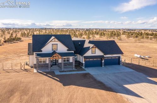 17826 Pinon Park Rd, Amo, CO 80831-9337