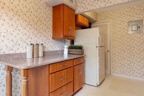 3268 Henderson Mill Rd, Atlanta, GA 30341-4522
