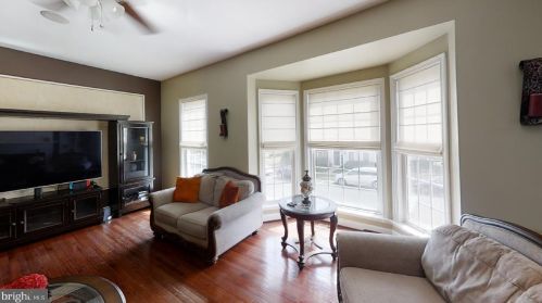 14569 Crossfield Way, Woodbridge, VA 22191-4039