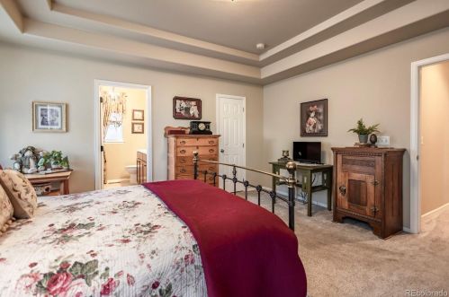 25057 Canal Pl, Aurora CO 80018-1627 exterior